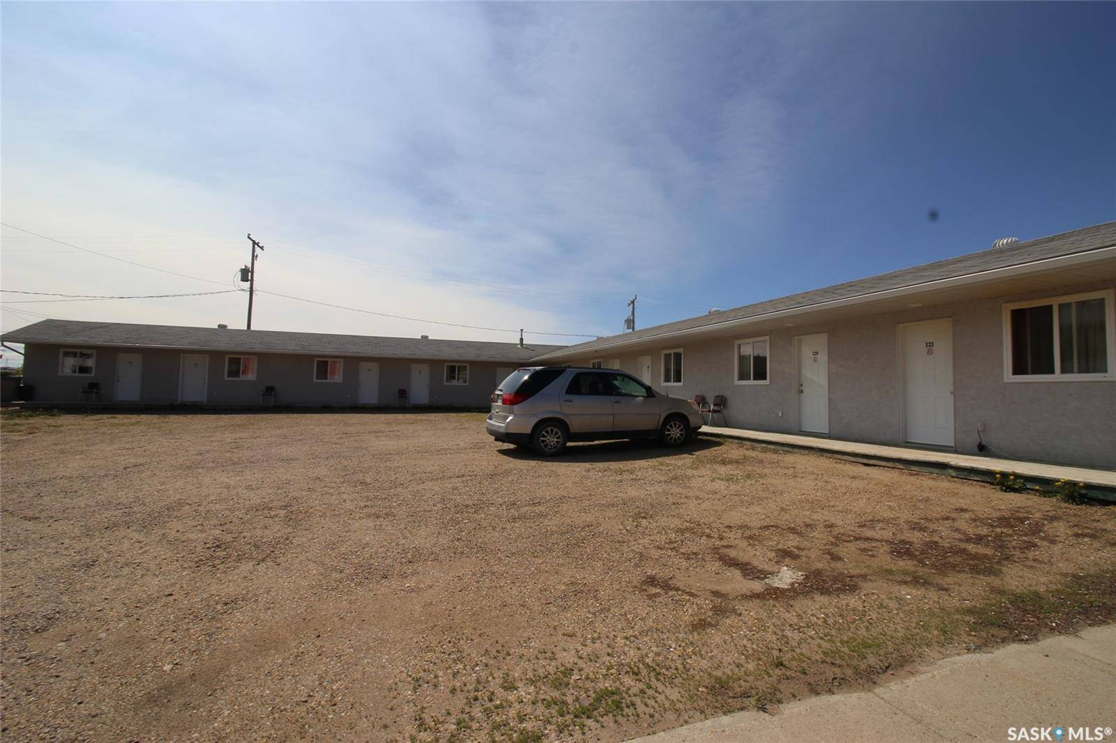 Shaunavon, SK S0N 2M0,90 3rd AVENUE W