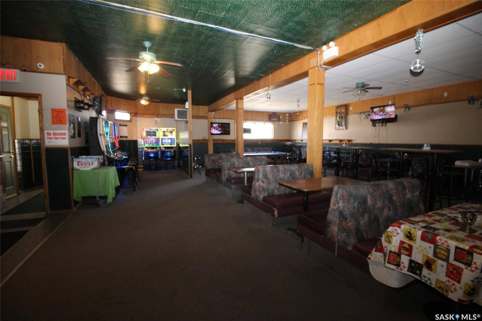 Shaunavon, SK S0N 2M0,90 3rd AVENUE W