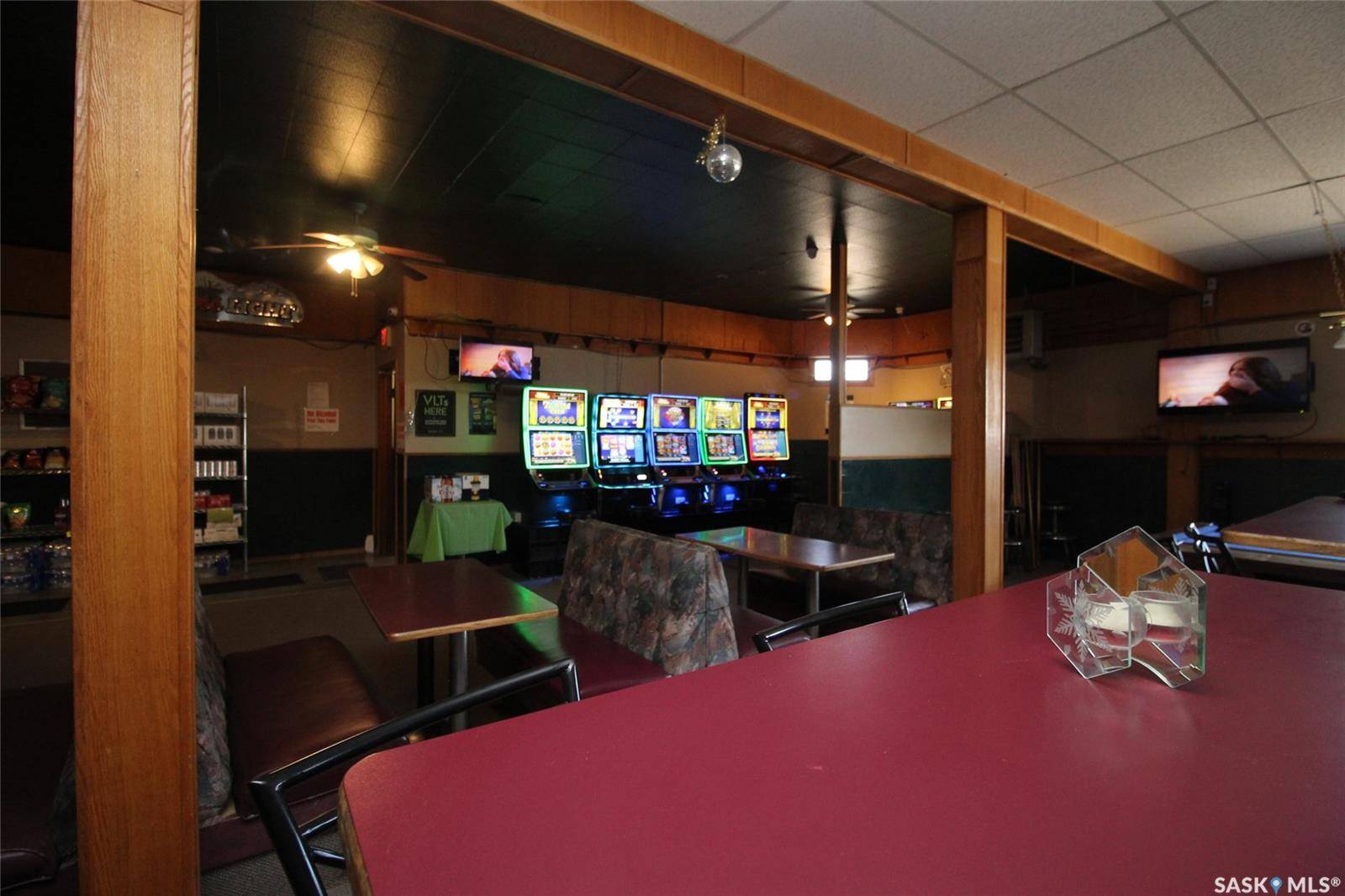 Shaunavon, SK S0N 2M0,90 3rd AVENUE W