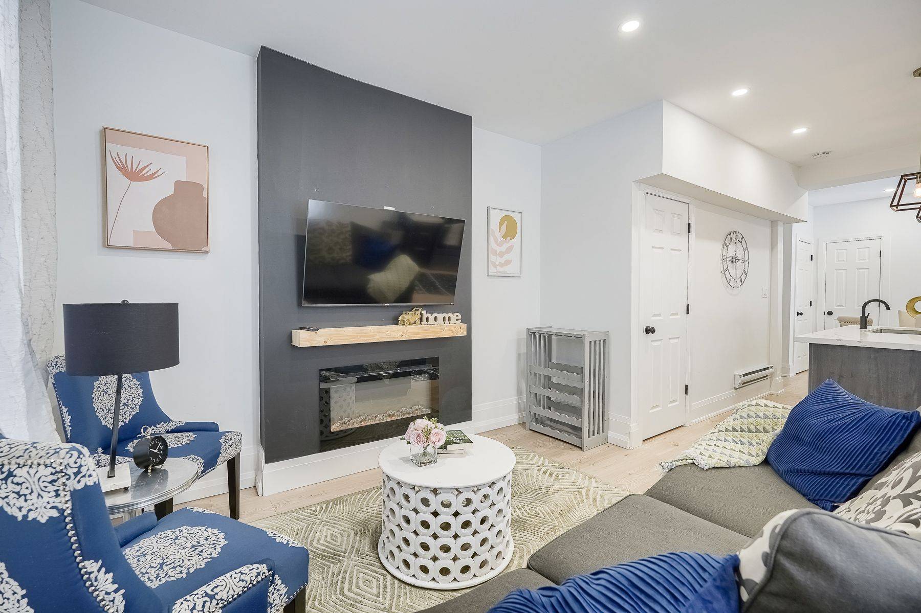 St. Catharines, ON L2R 2L1,8 Elizabeth ST