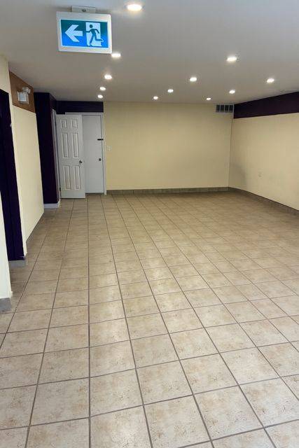 Owen Sound, ON N4K 2H8,1071 2nd AVE E