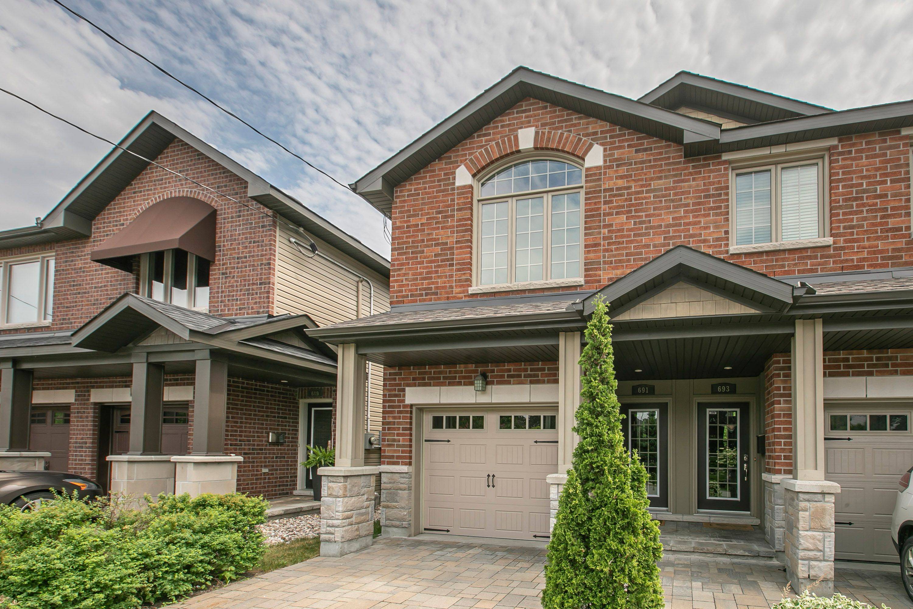 Carlingwood - Westboro And Area, ON K2A 1W2,691 Edison AVE