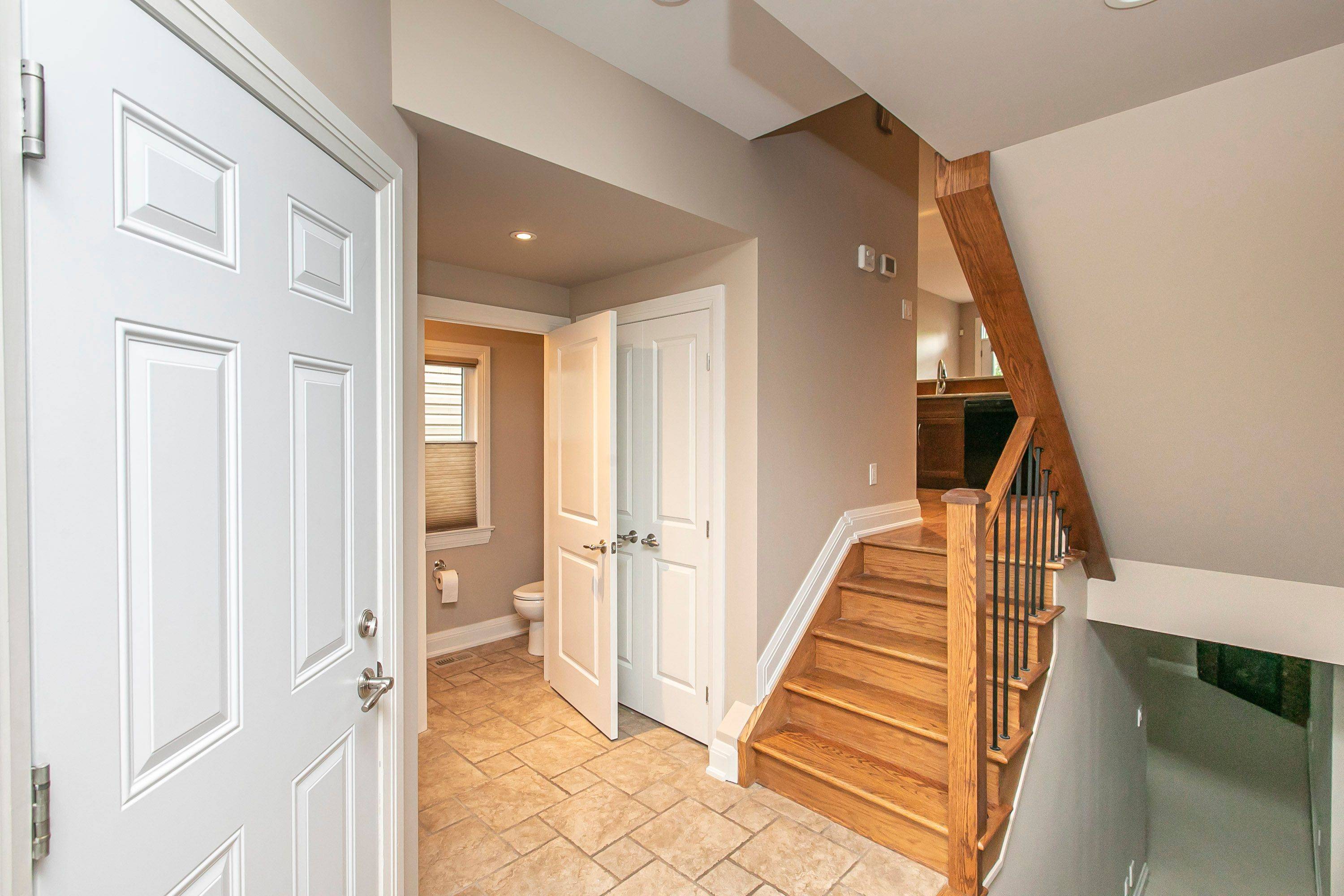 Carlingwood - Westboro And Area, ON K2A 1W2,691 Edison AVE