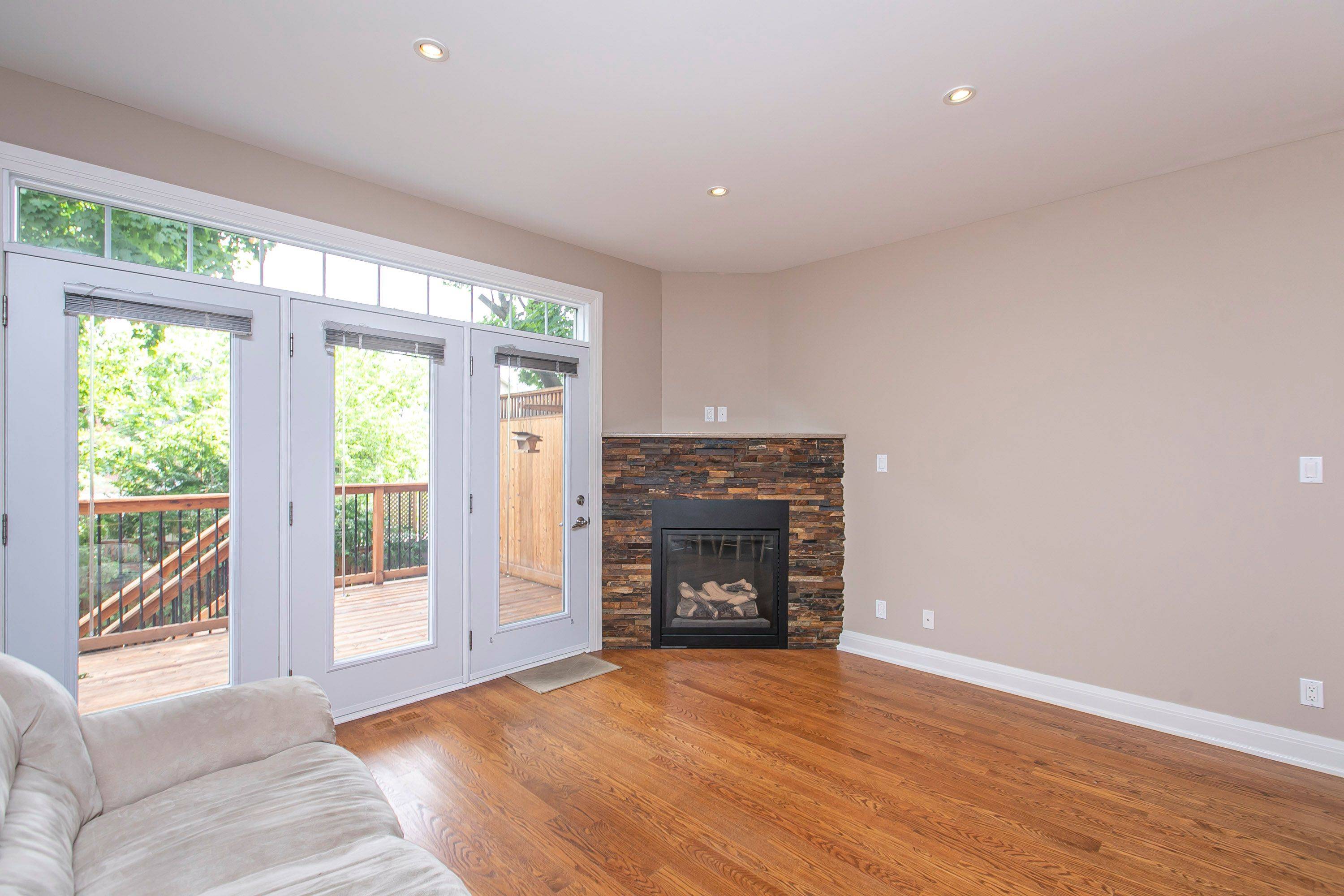 Carlingwood - Westboro And Area, ON K2A 1W2,691 Edison AVE