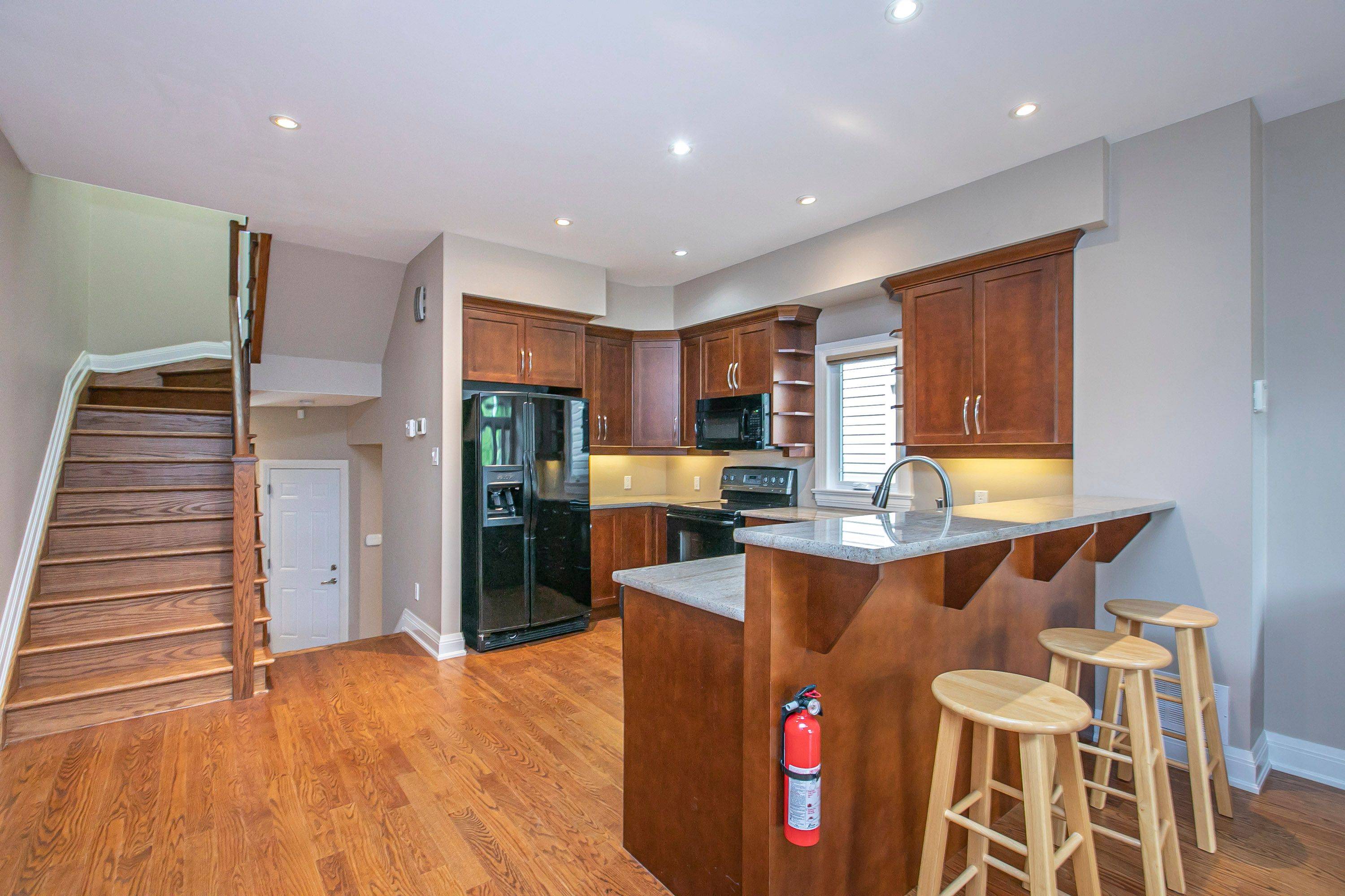 Carlingwood - Westboro And Area, ON K2A 1W2,691 Edison AVE