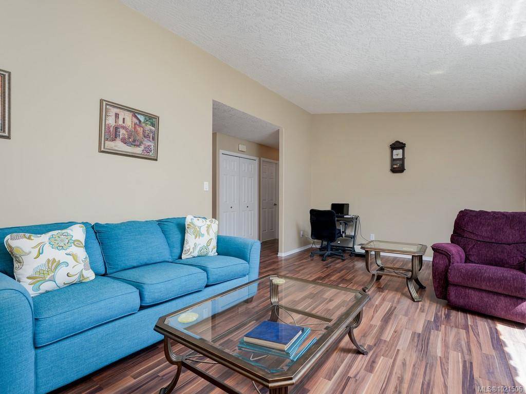 Central Saanich, BC V8M 2H4,7570 Tetayut Rd #49