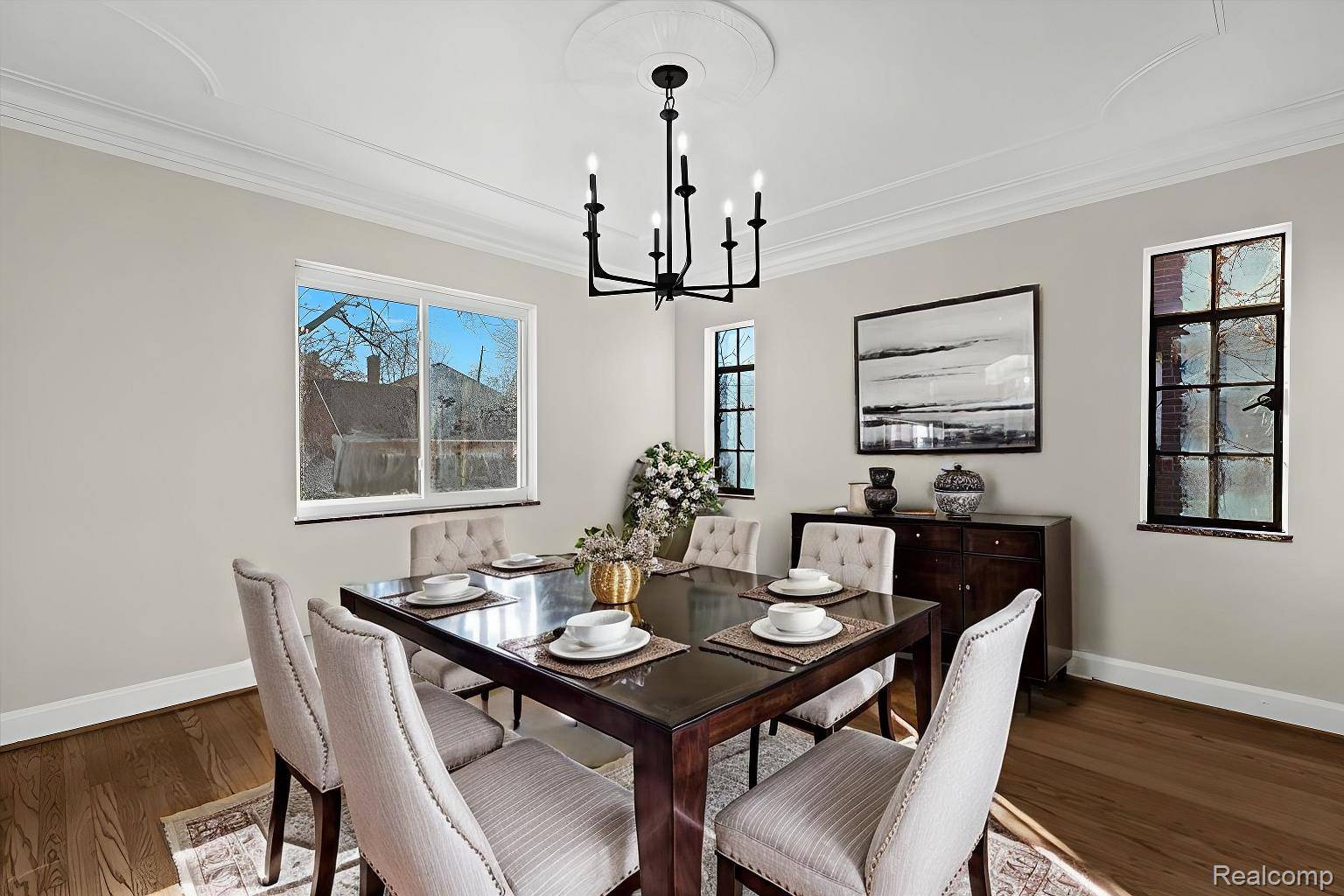 Detroit, MI 48221,17360 Greenlawn ST