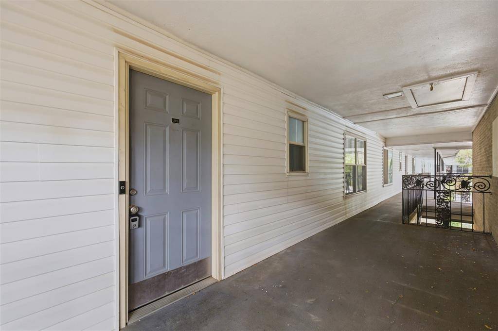 Dallas, TX 75206,5818 E University Boulevard #239