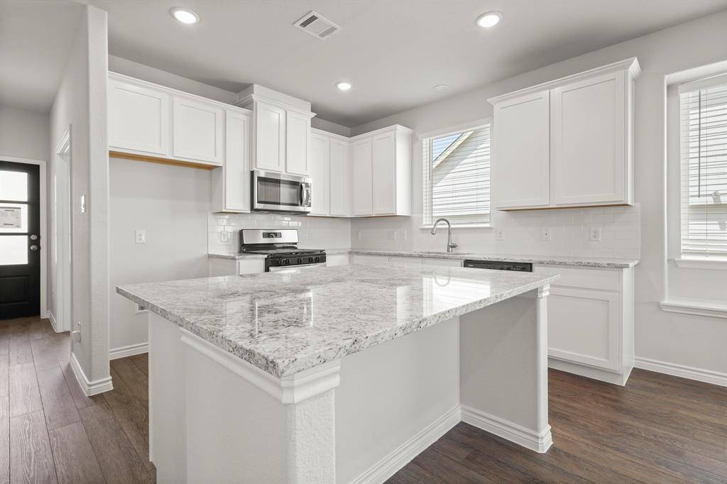 Fort Worth, TX 76036,6916 Night Owl Lane