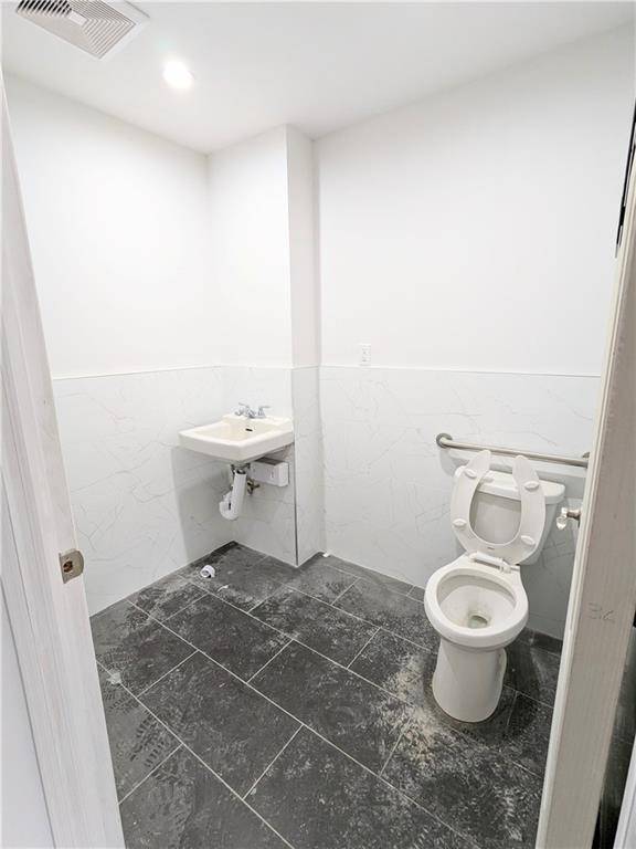 Brooklyn, NY 11220,828 57th ST