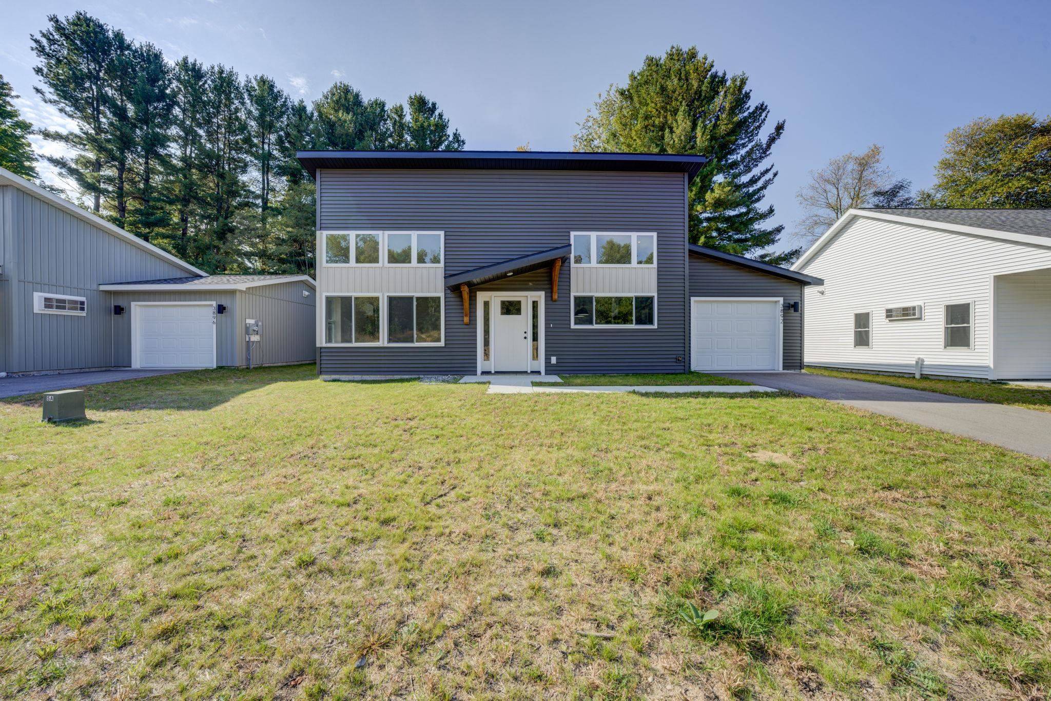 Traverse City, MI 49686,3892 Falling Leaf TRL