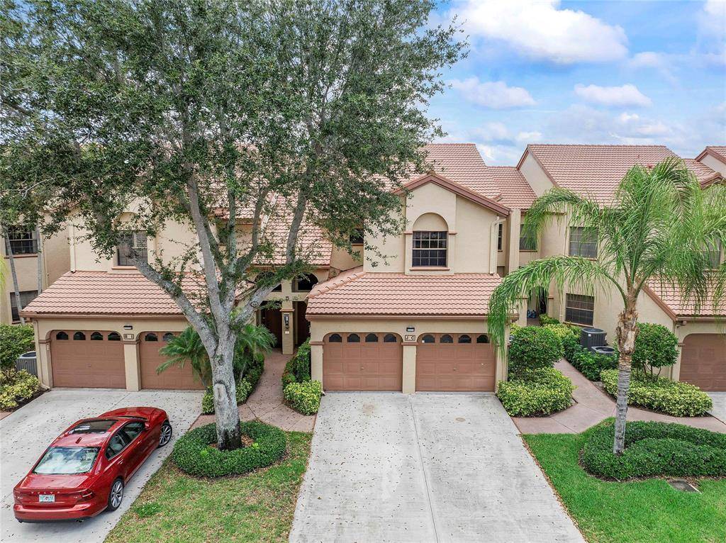 Boynton Beach, FL 33437,5219 Europa Dr #J