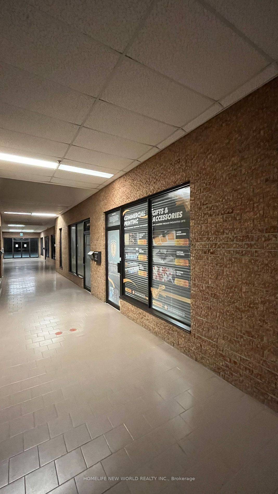 Markham, ON L3R 9X2,110 Konrad CRES #11