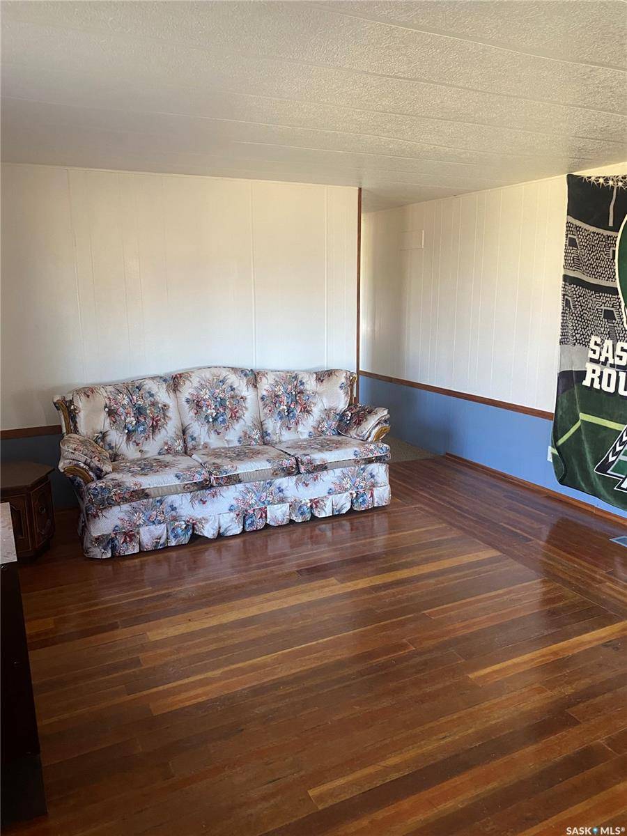 Climax, SK S0N 0N0,107 2nd AVENUE