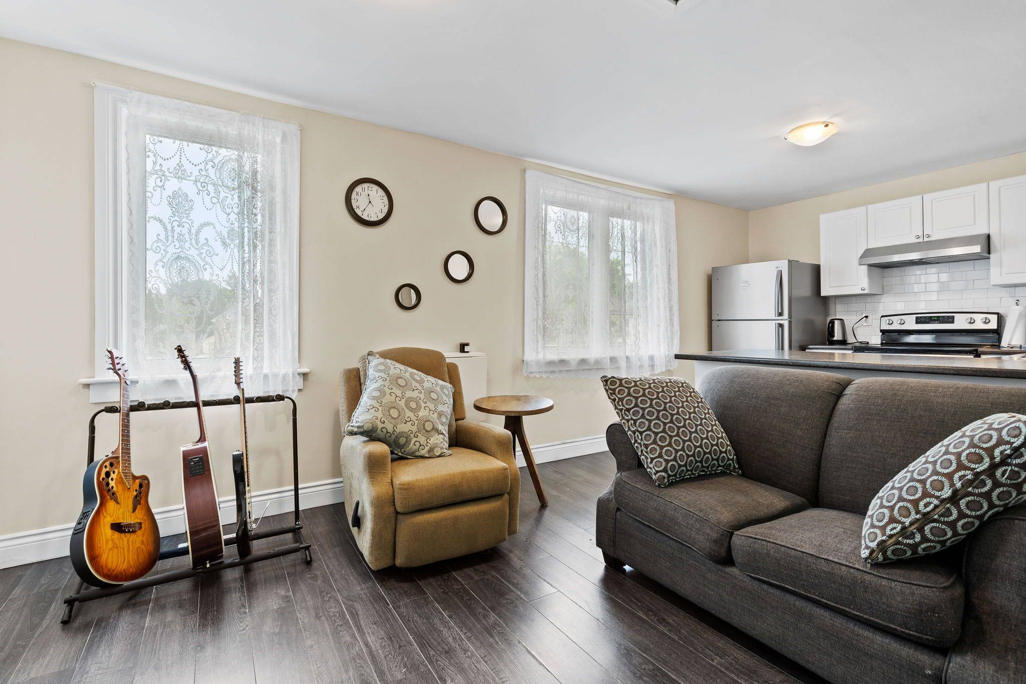 St. Catharines, ON L2R 2E4,47 Chaplin AVE #Upper