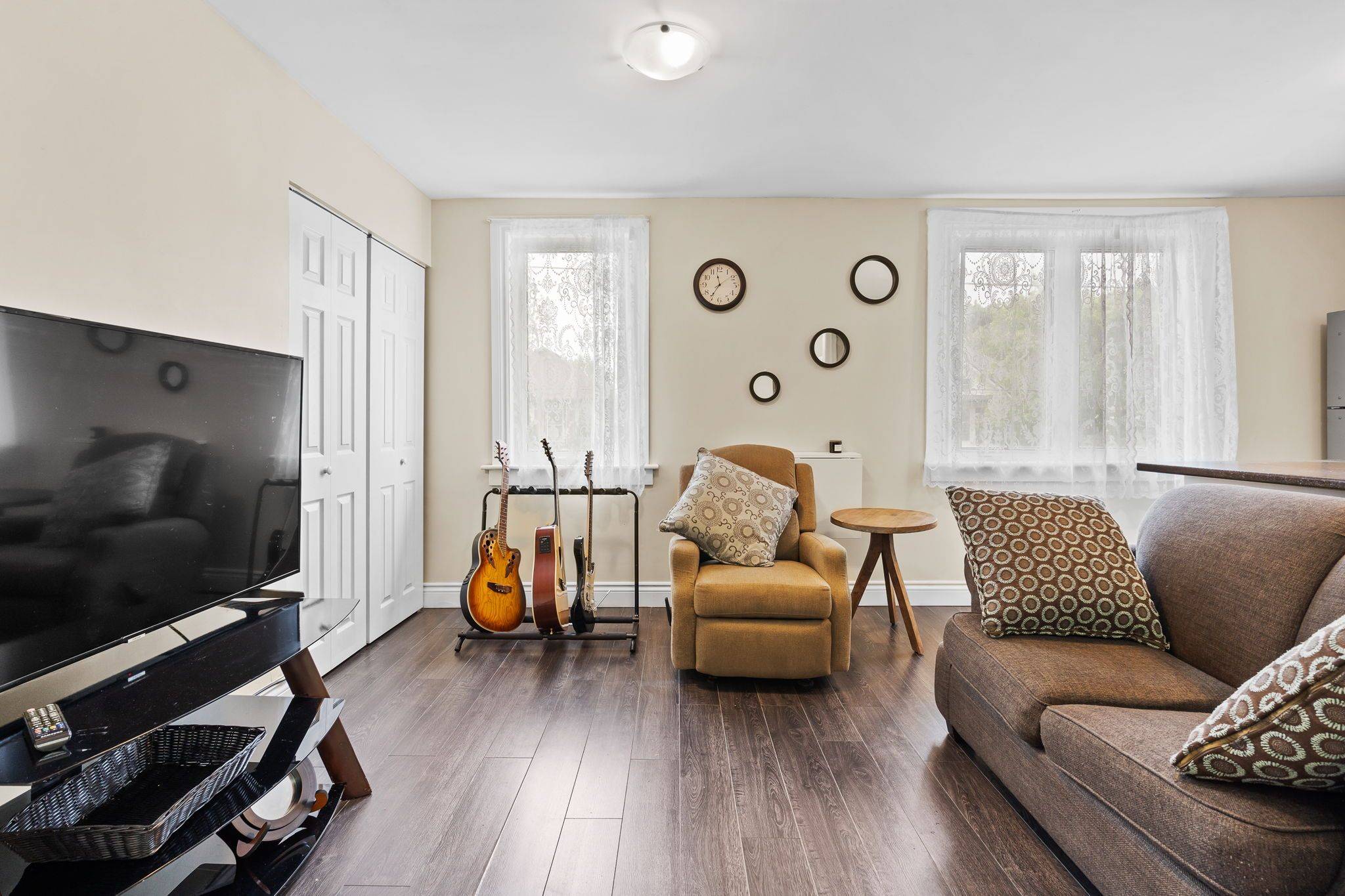 St. Catharines, ON L2R 2E4,47 Chaplin AVE #Upper