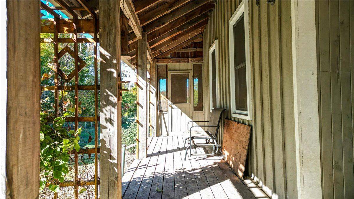 Centre Hastings, ON K0K 3H0,450 Thomasburg RD