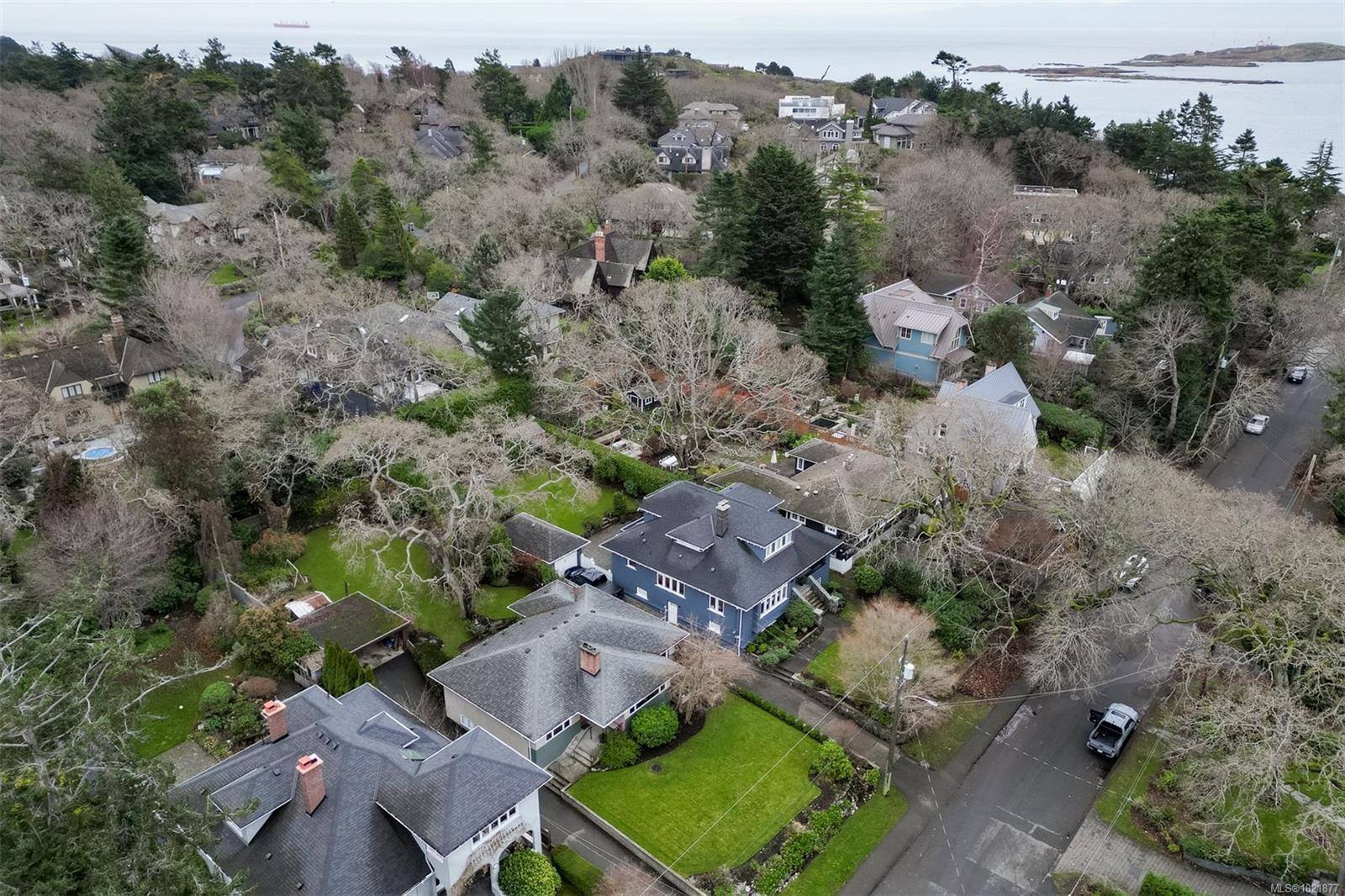 Oak Bay, BC V8S 4Z4,645 Transit Rd