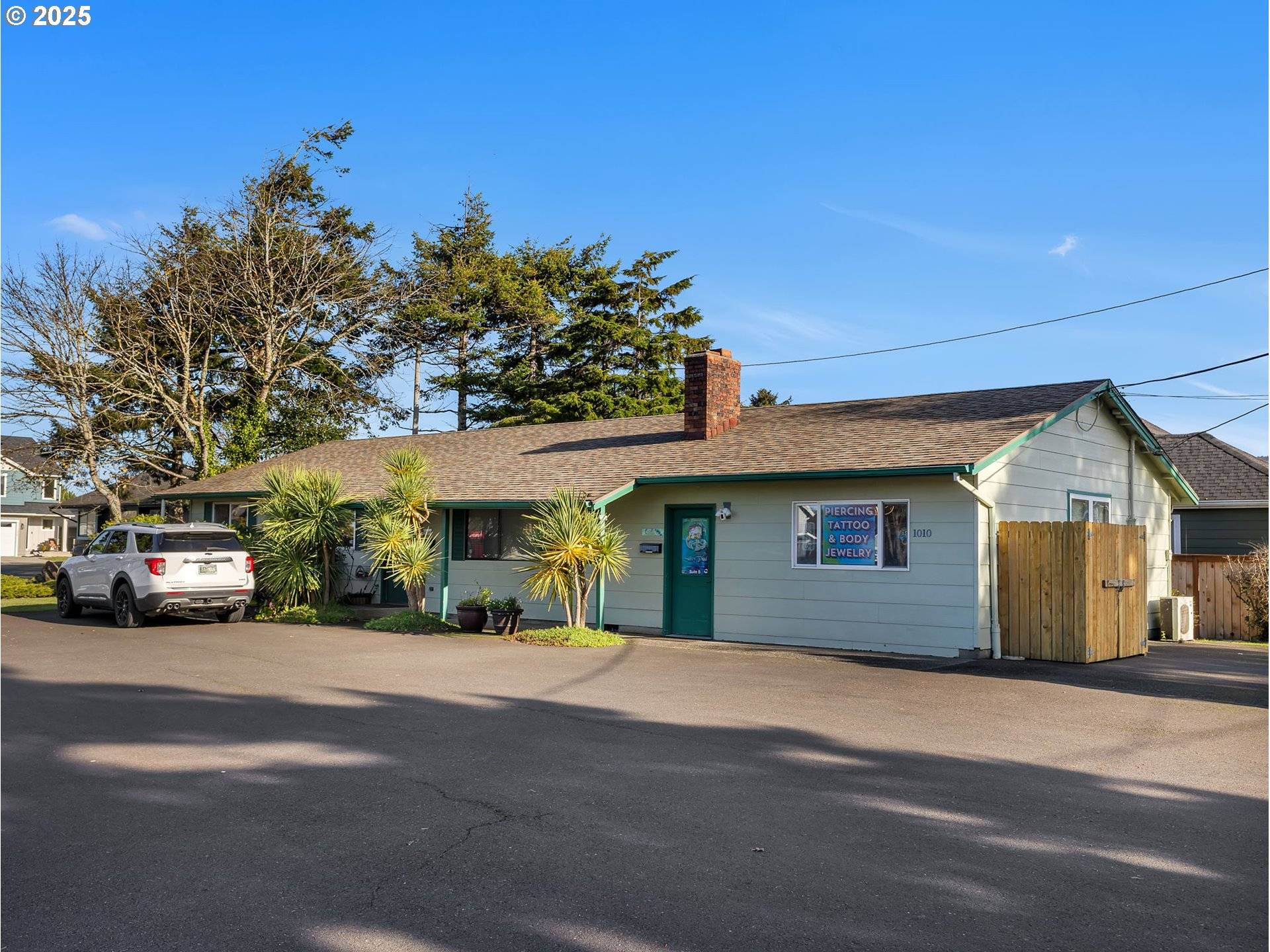 Seaside, OR 97138,1010 3RD AVE