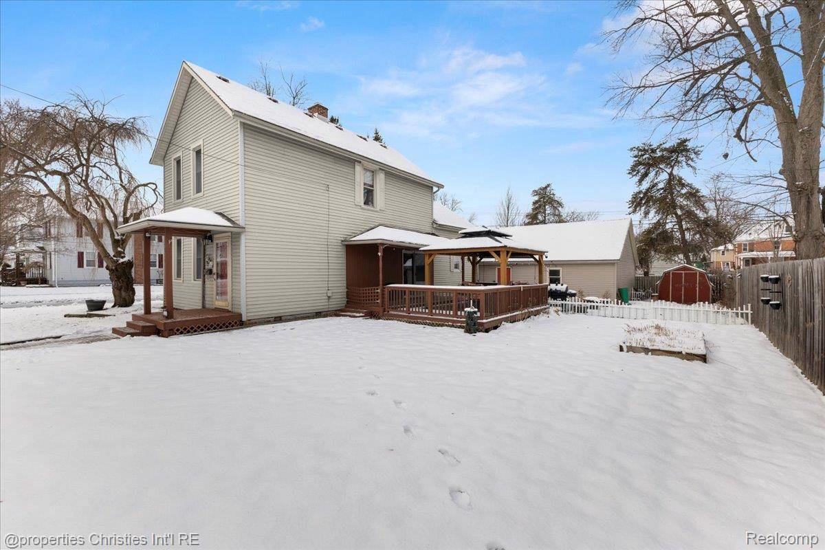 St Clair, MI 48079,814 S 7th ST