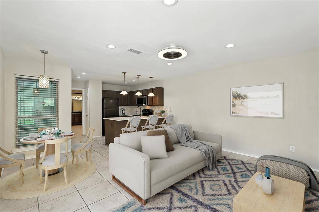 Dallas, TX 75243,9835 Walnut Street #102