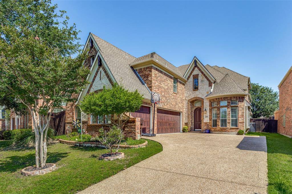 Plano, TX 75024,6909 Medallion Drive