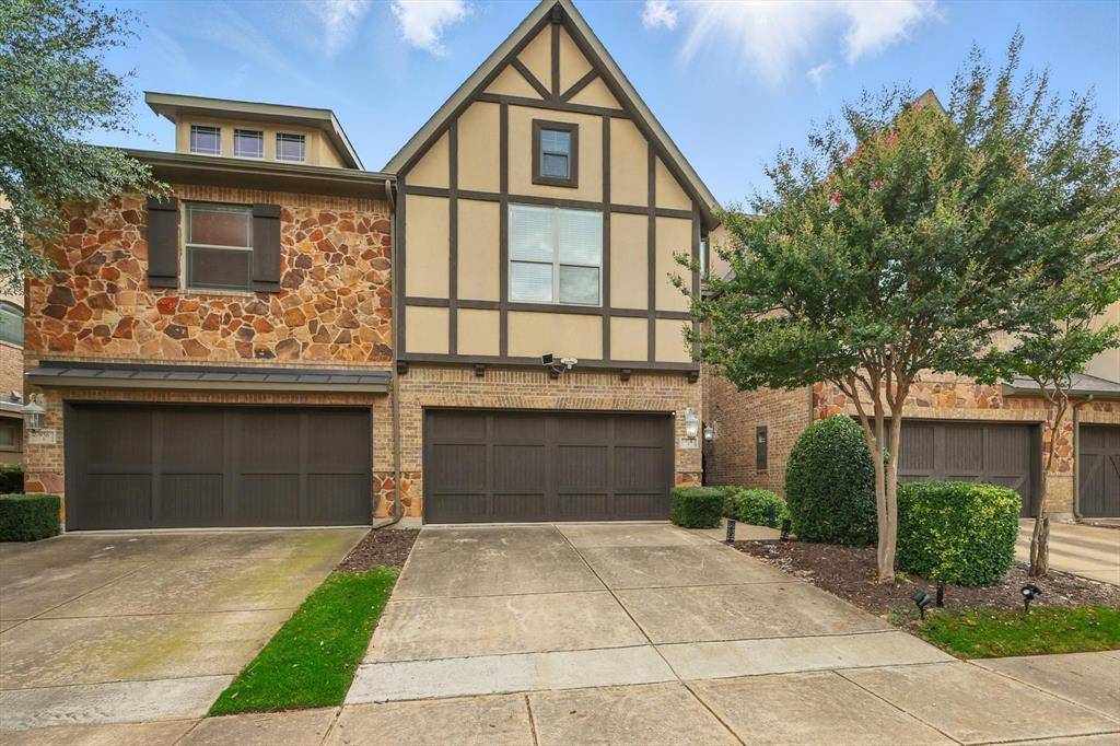 Euless, TX 76039,934 Brook Forest Lane