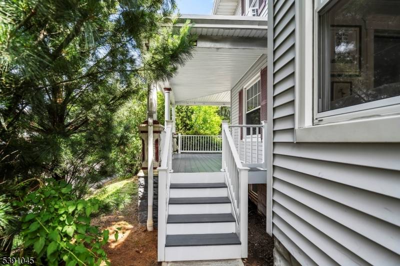 Dunellen Boro, NJ 08812,511 Grove St