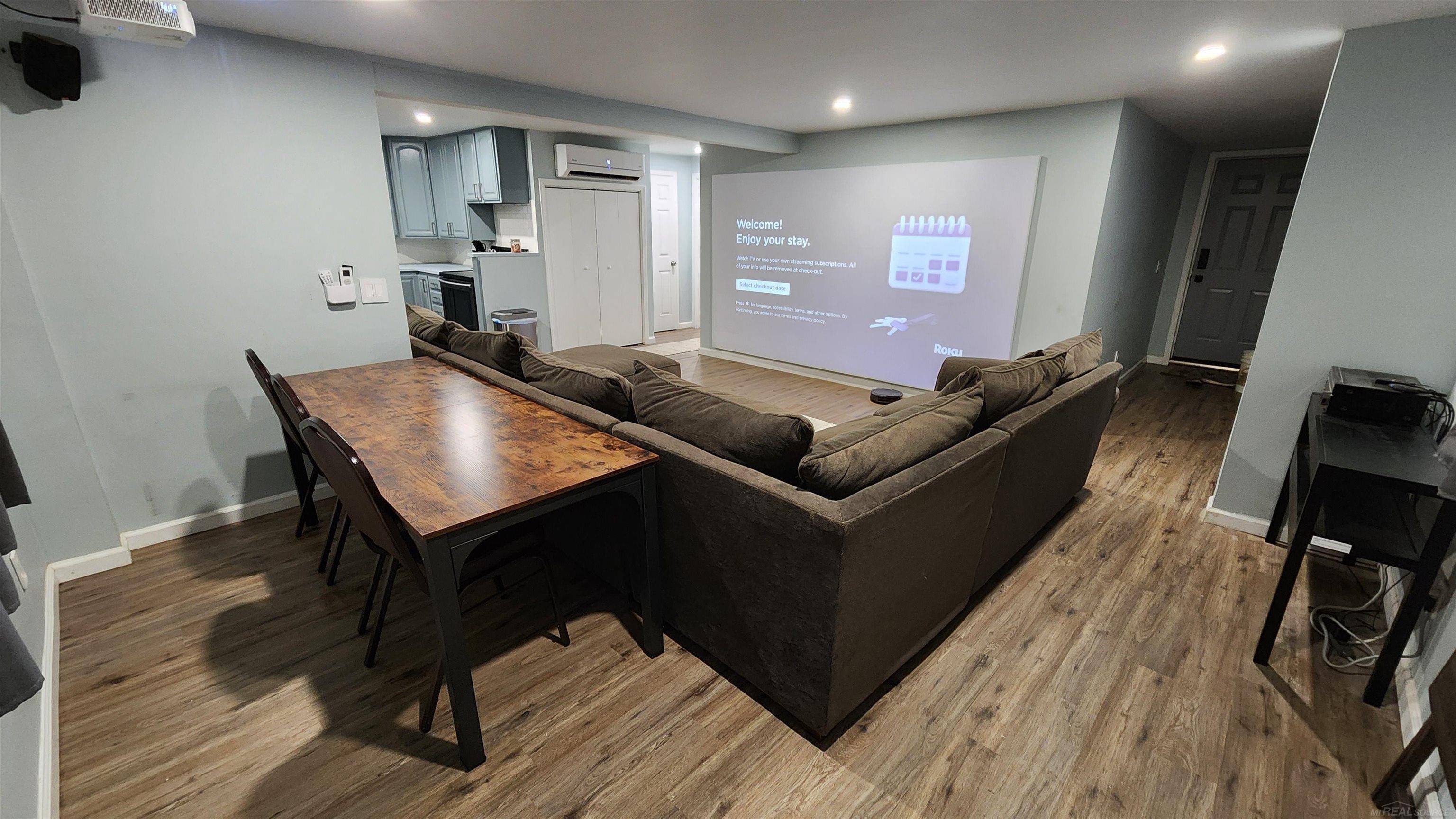 Erie, MI 48133,808 Lotus DR