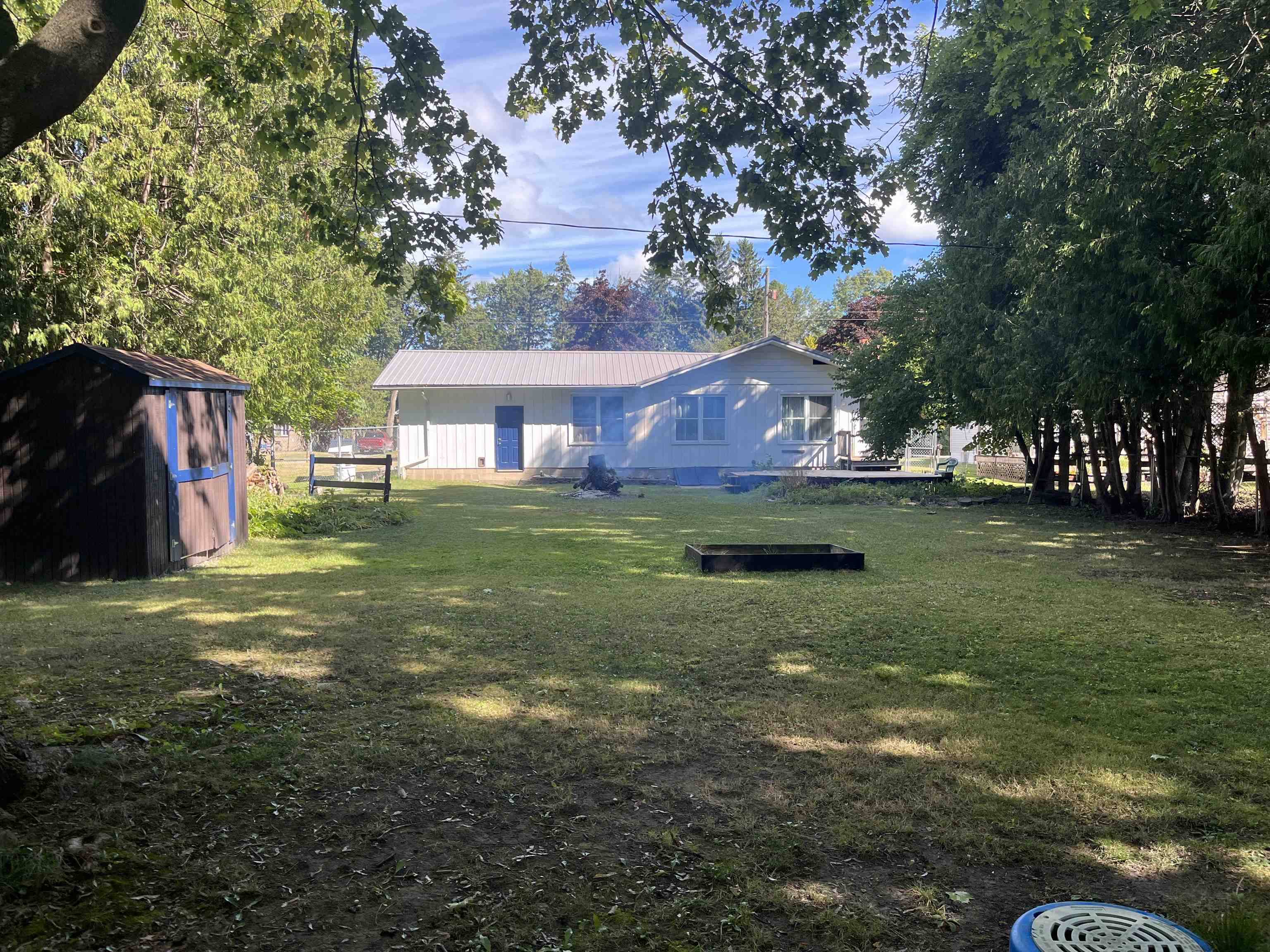 Standish, MI 48658,330 Orchard ST