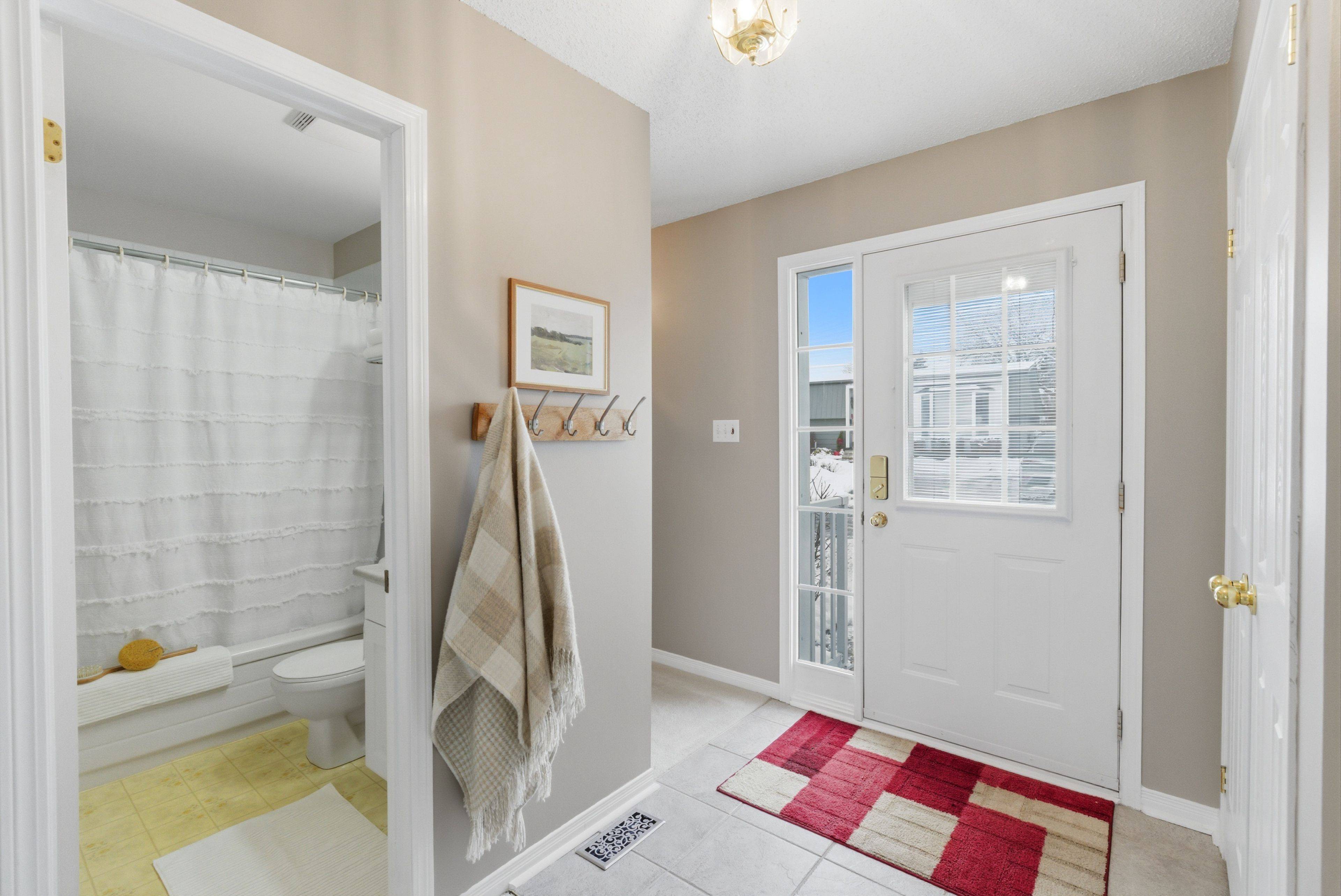 Clarington, ON L1B 1A5,21 Heritage LN