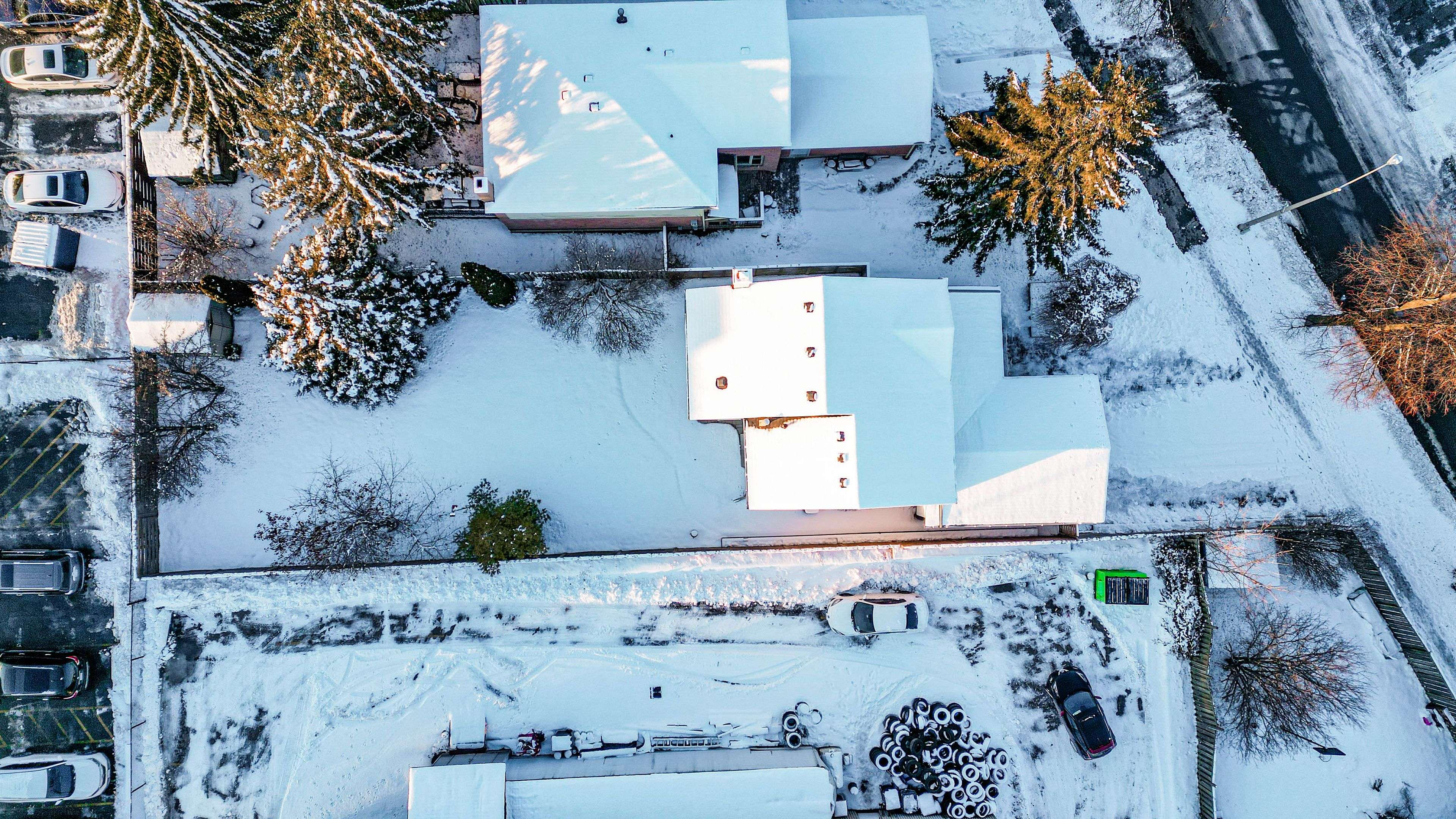 Ajax, ON L1S 5J9,4 Gilmour DR