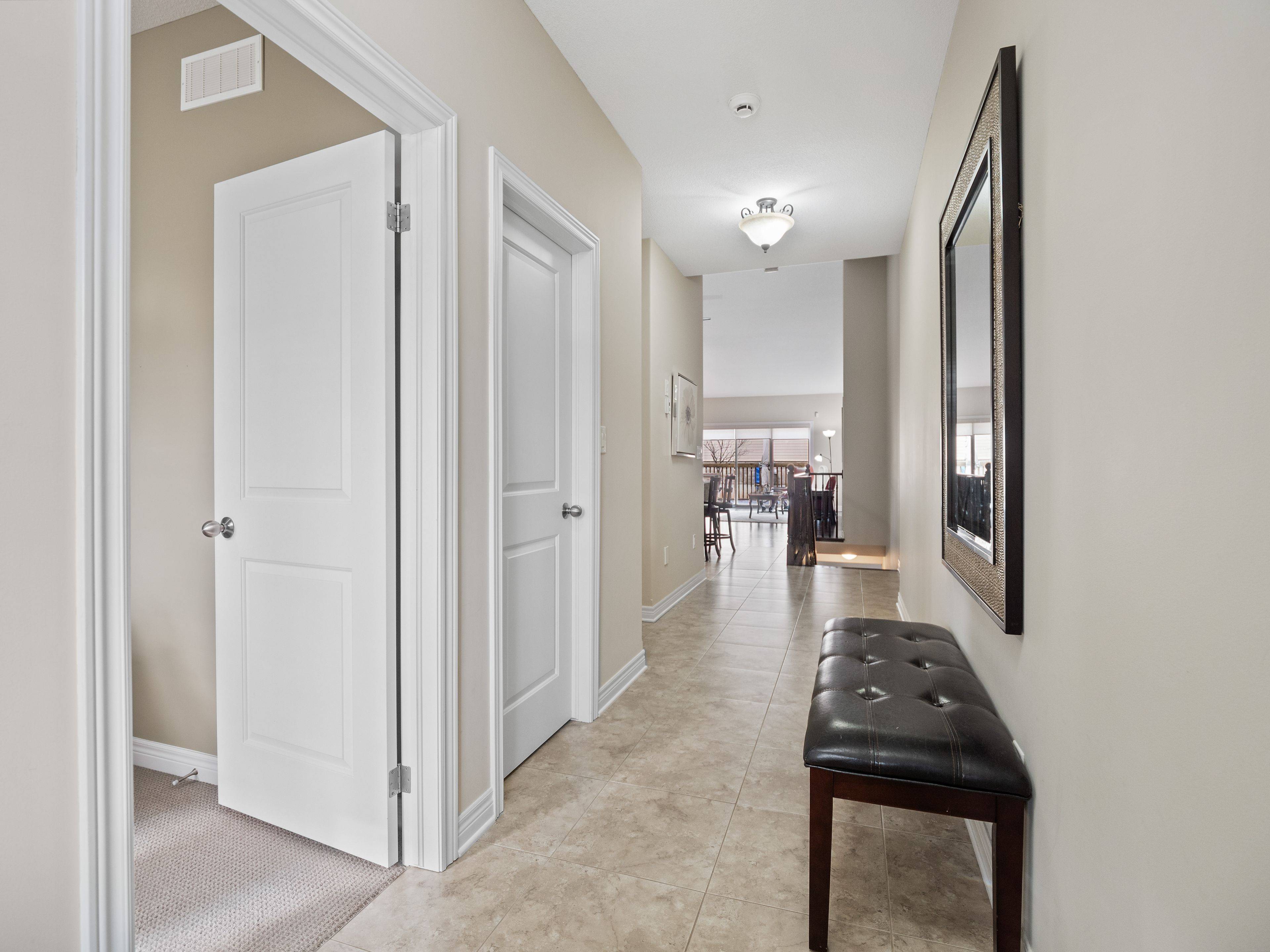 Niagara Falls, ON L2H 0G6,9440 Eagle Ridge DR #4