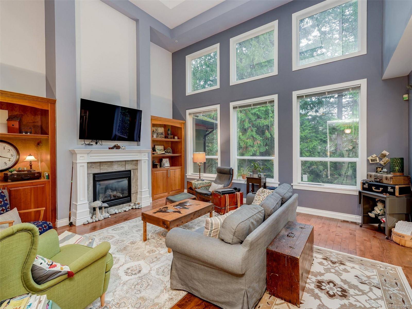 Langford, BC V9B 6B1,2984 Lakewood Pl