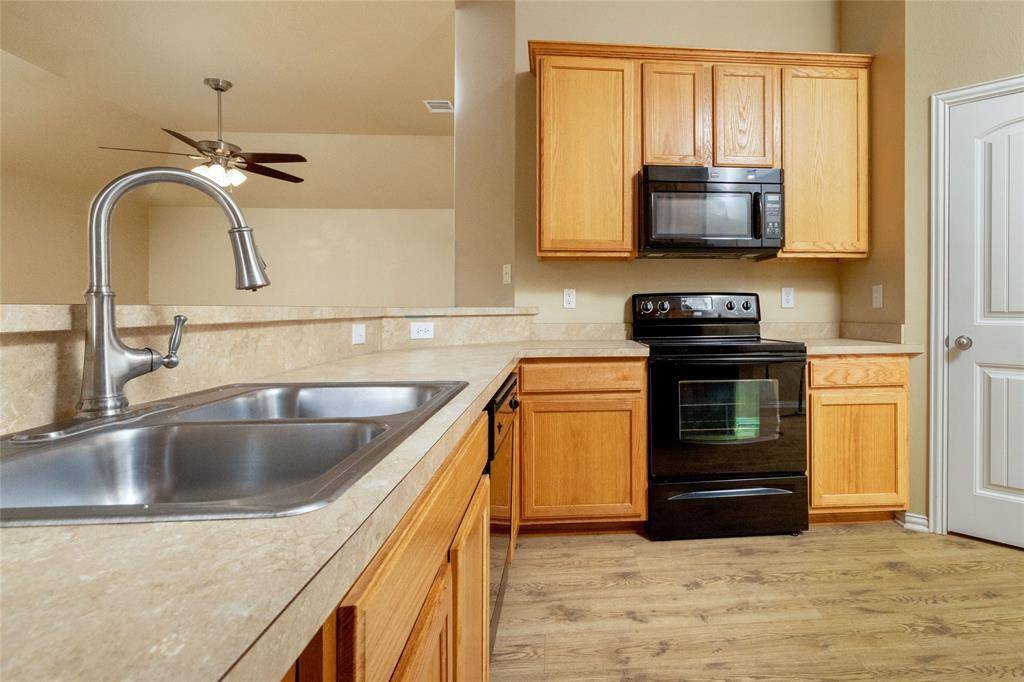 Sanger, TX 76266,7 Chukar Lane