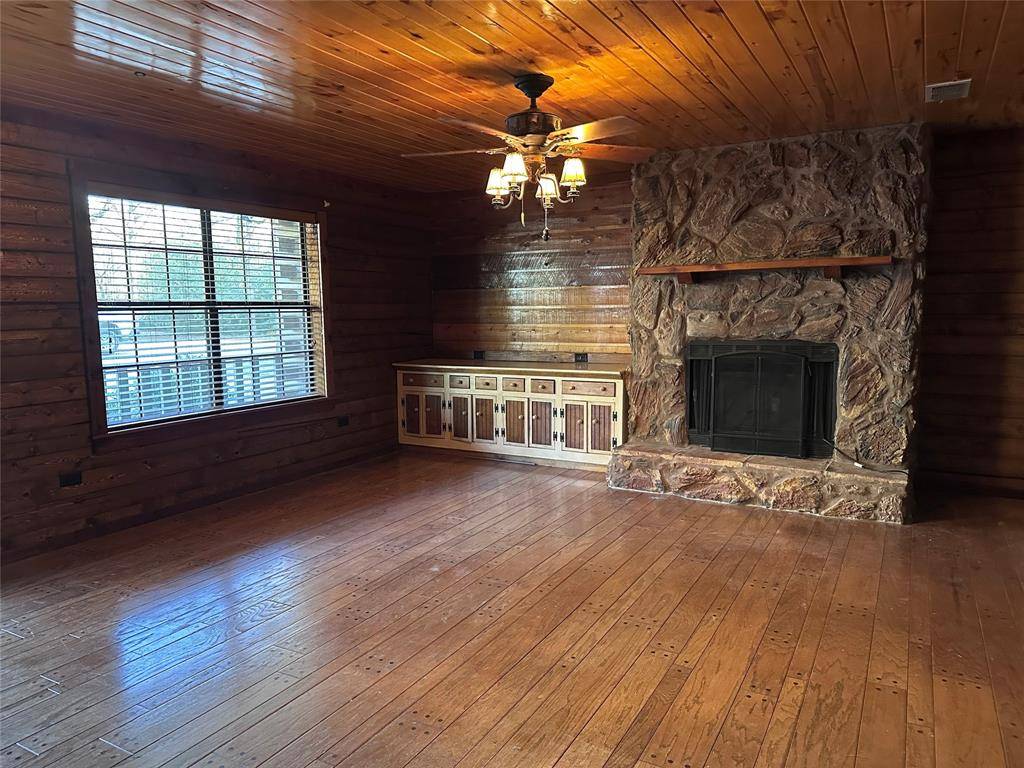 Athens, TX 75752,7315 Neches Street