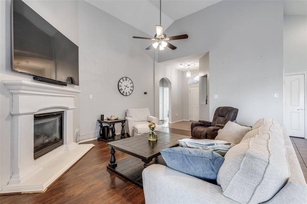 Fort Worth, TX 76179,5812 Minnow Drive