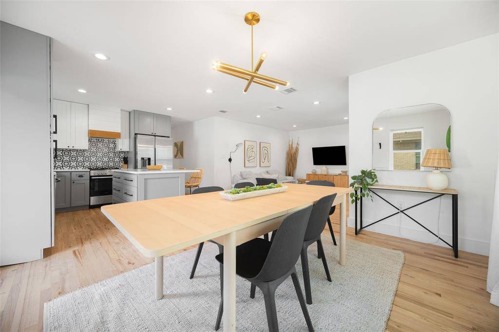 Dallas, TX 75214,6569 Ascot Lane