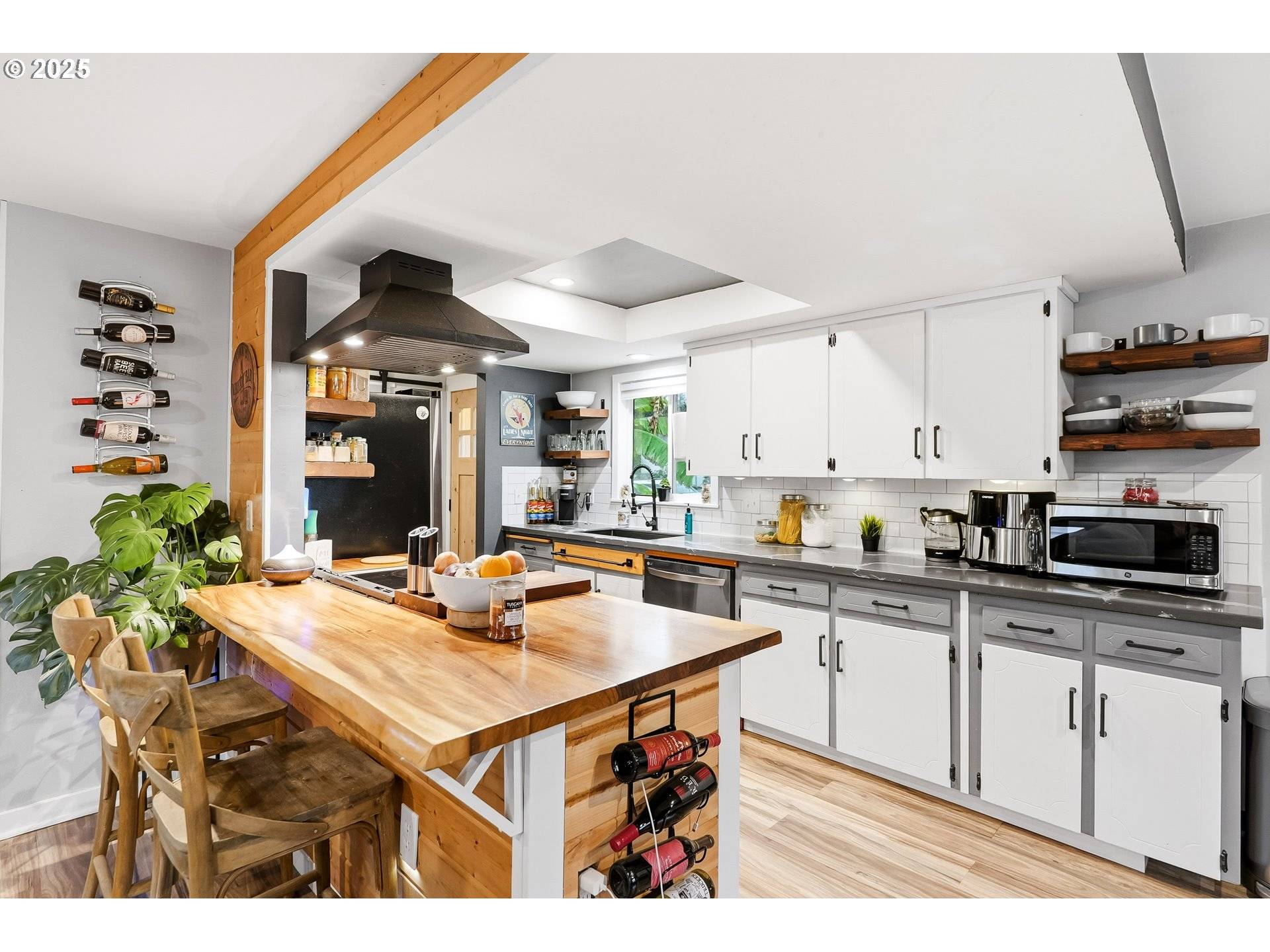 Gresham, OR 97080,748 SW WILLOWBROOK AVE