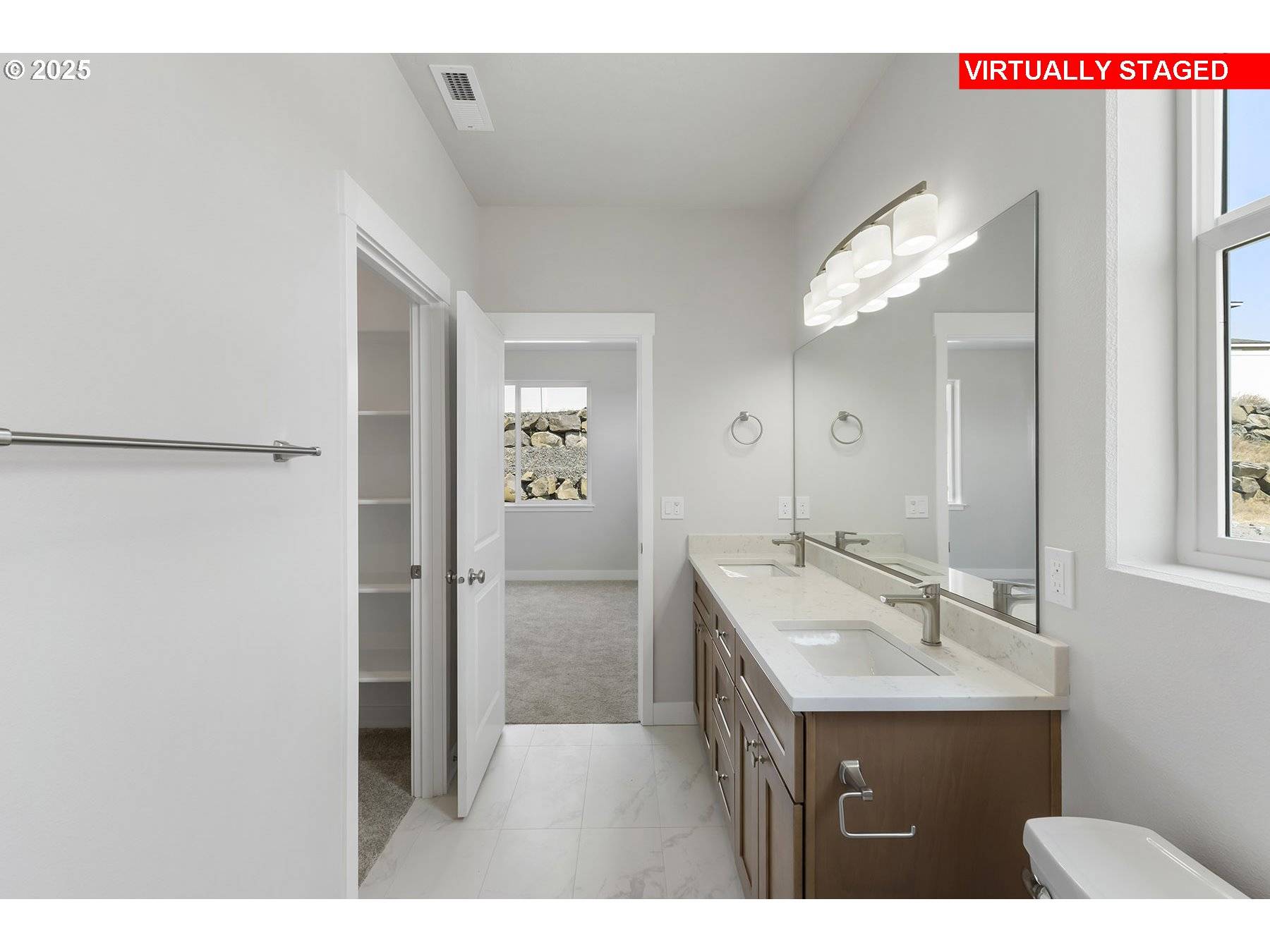 Hermiston, OR 97838,893 E Autumn AVE