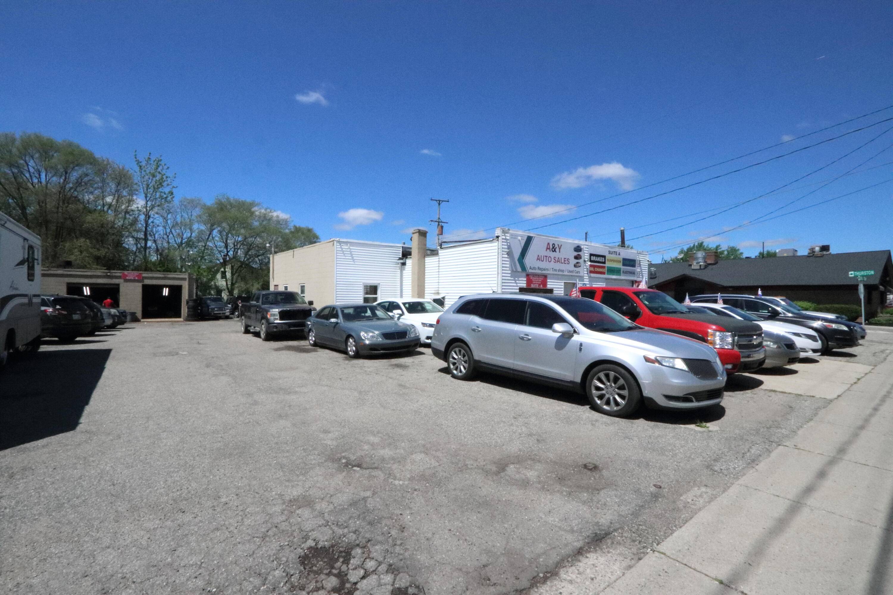 Grand Rapids, MI 49548,4201 Division AVE S