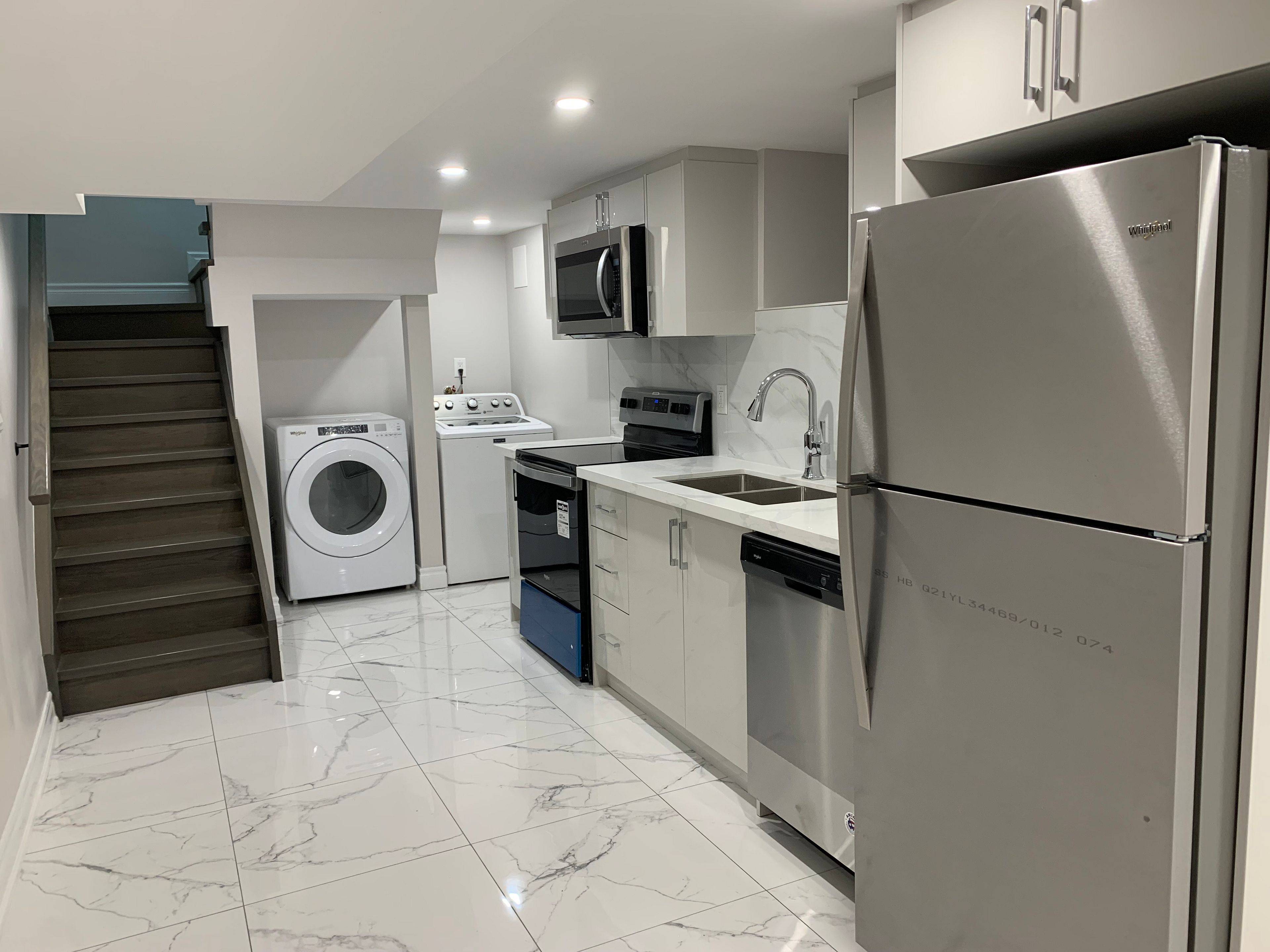 Toronto C01, ON M5S 2L5,251 Major ST