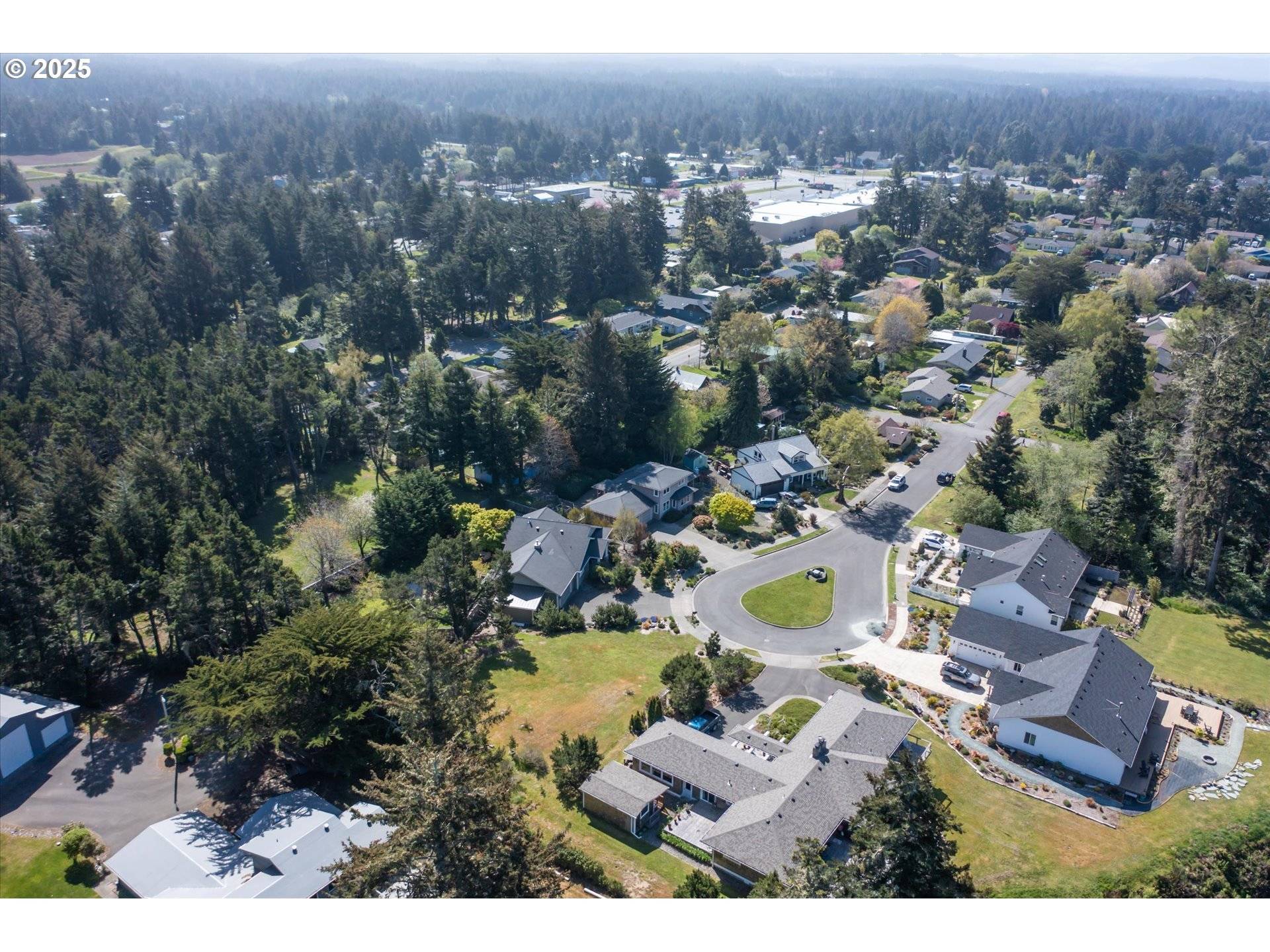 Bandon, OR 97411,576 Klamath AVE NE #1101