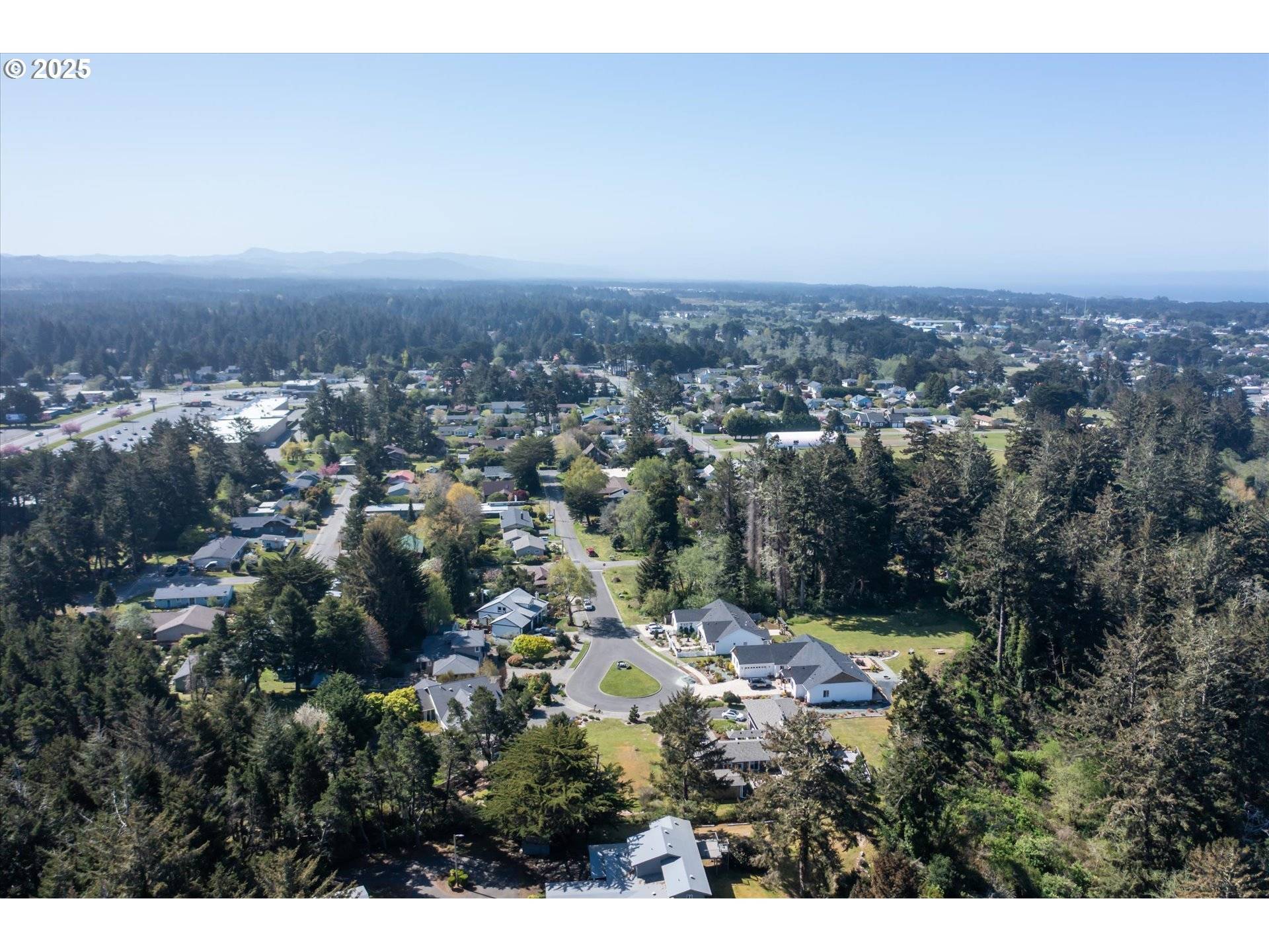 Bandon, OR 97411,576 Klamath AVE NE #1101