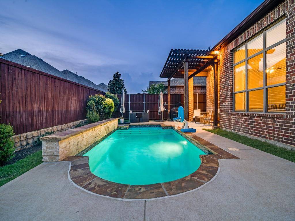 Rockwall, TX 75087,3323 Royal Ridge Drive