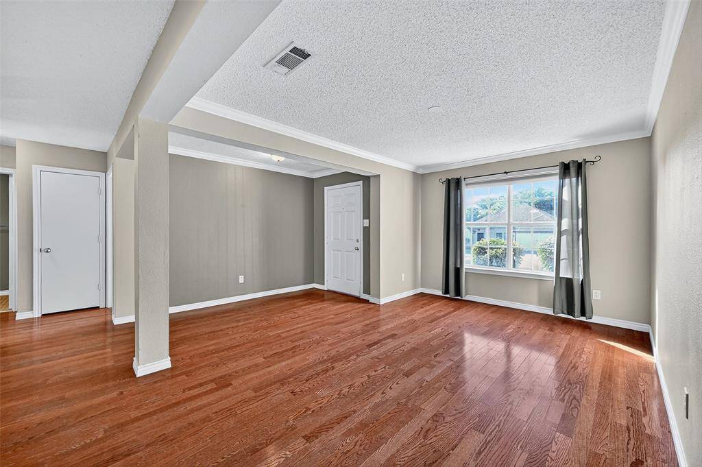 Sherman, TX 75092,1600 Creekside Avenue