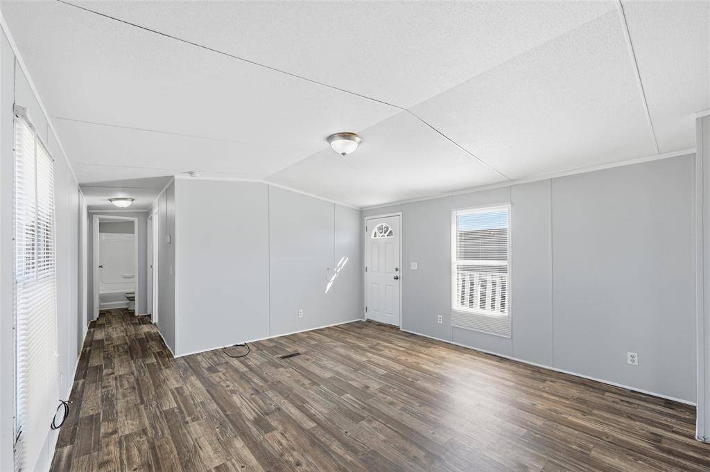 Wilmer, TX 75172,607 Keats Road