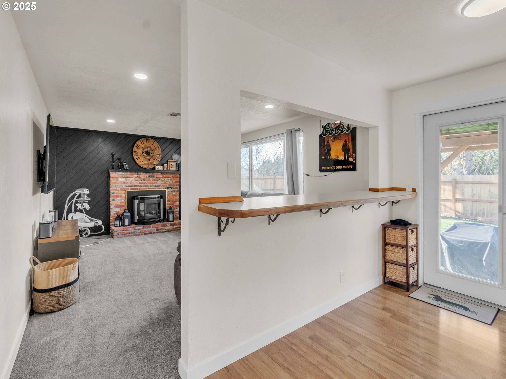 Harrisburg, OR 97446,550 N 6TH PL