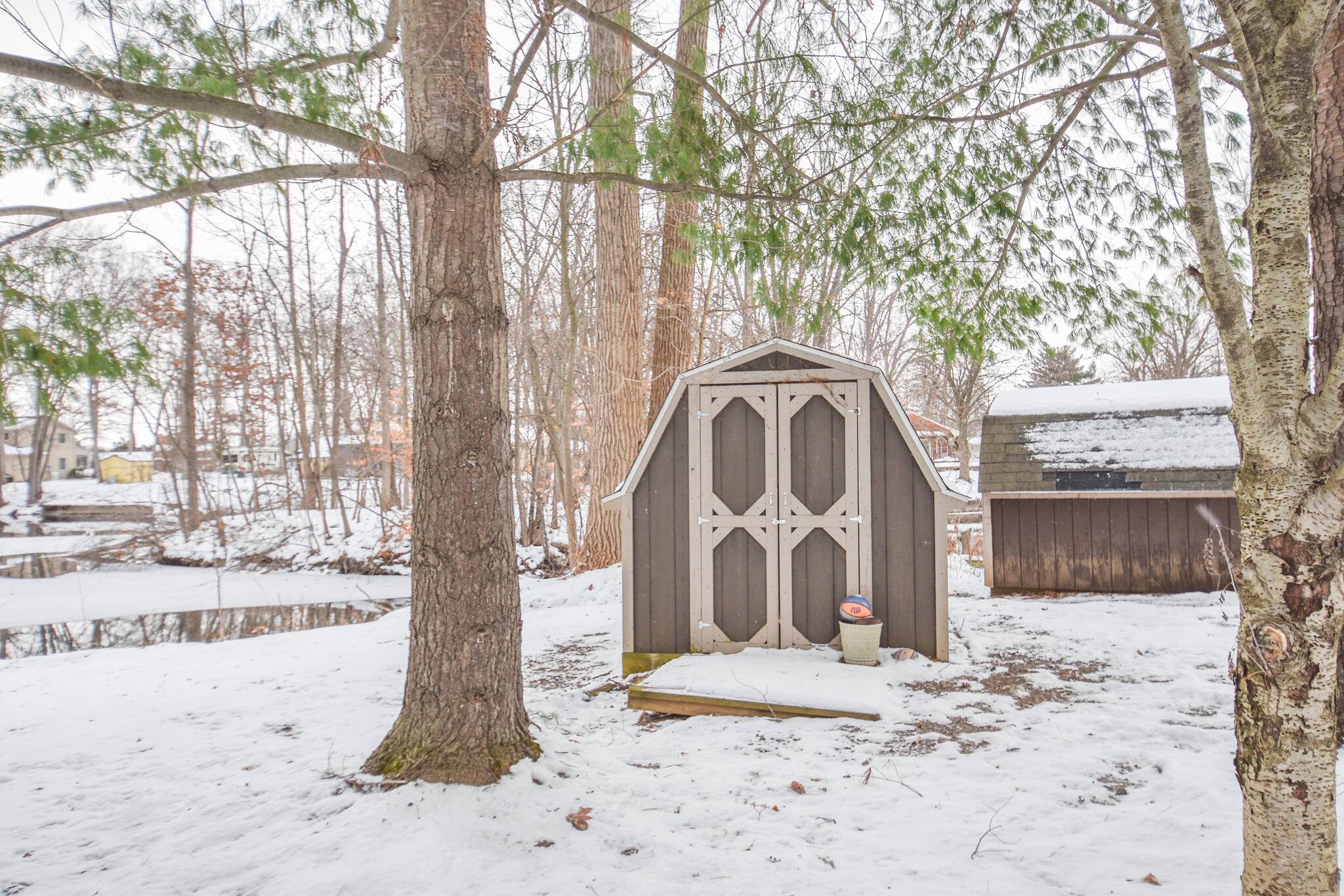 Coldwater, MI 49036,586 Schaeffer DR