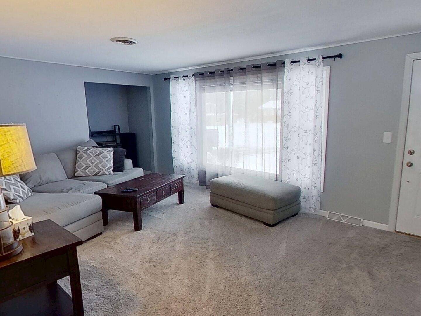 Zeeland, MI 49464,10300 Springwood DR